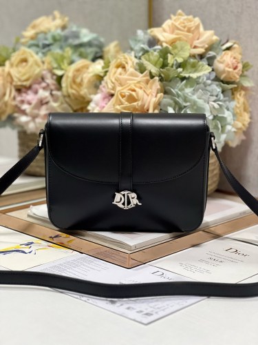  Handbags Dior M24 051 size：23.5*17*6.5 cm