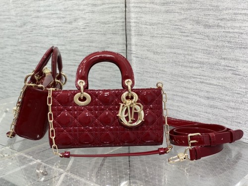  Handbags Dior 9240 size：22*6*12 cm