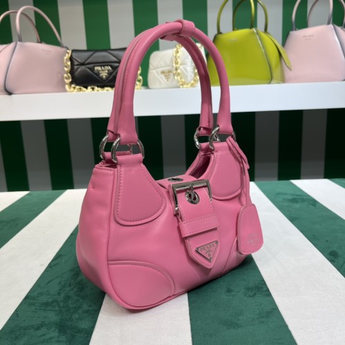  Handbags  Prada PRADA PASSAVELA  1BA381 size:23x16x9 cm