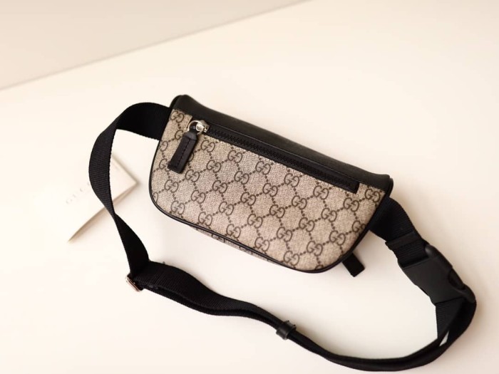 Handbag Gucci 450946 size 23*11.4*7.6 cm