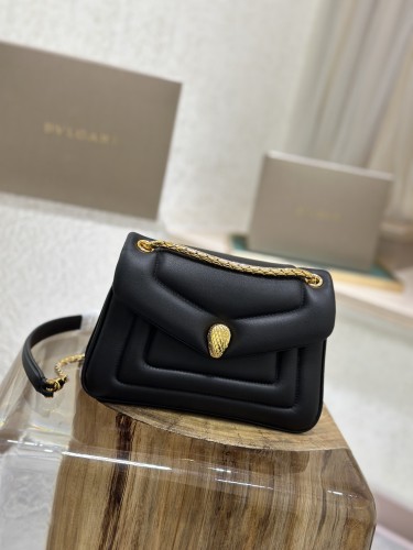  Handbags Bvlgari 292123 size:22.5*15*7 cm