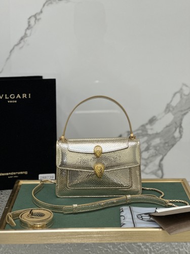 Handbags Bvlgari 288739 size:18.5*13*6.5 cm