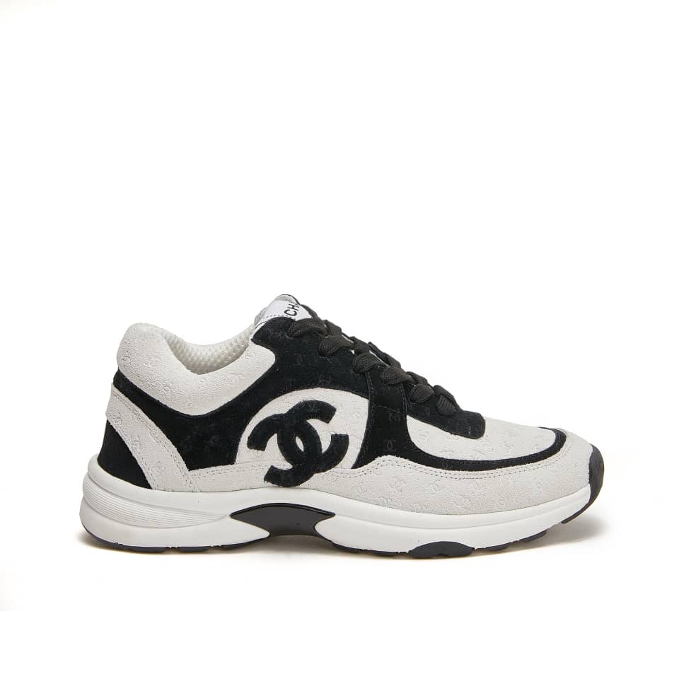 US$ 118.00 - Chanel Low Top Trainer White Black (W) - www.hstockx.com