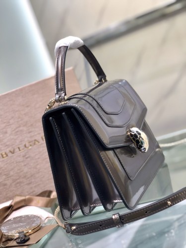  Handbags Bvlgari 38329 size:18*16*11 cm