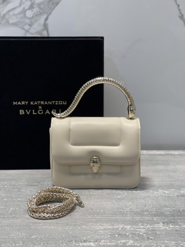  Handbags Bvlgari 291071 size:19.2*15*6 cm