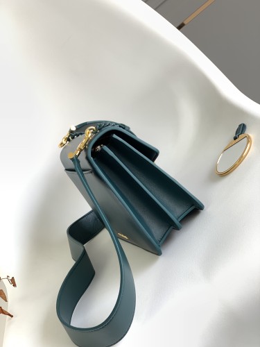  Handbags Bvlgari Serpenti Forever size:25*17*8 cm