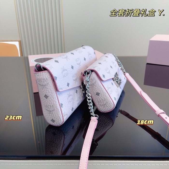  Handbags MCM  mom size:23*5*14 cm