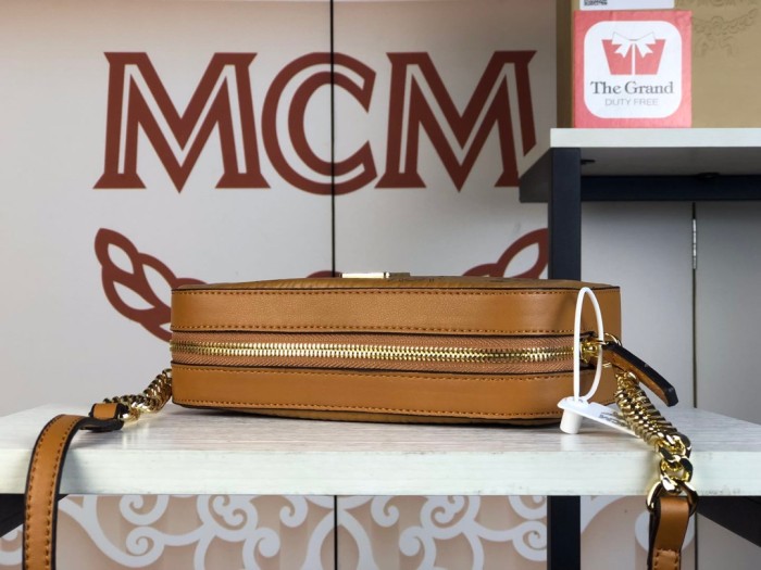  Handbags MCM 6252 size:24*14*5 cm