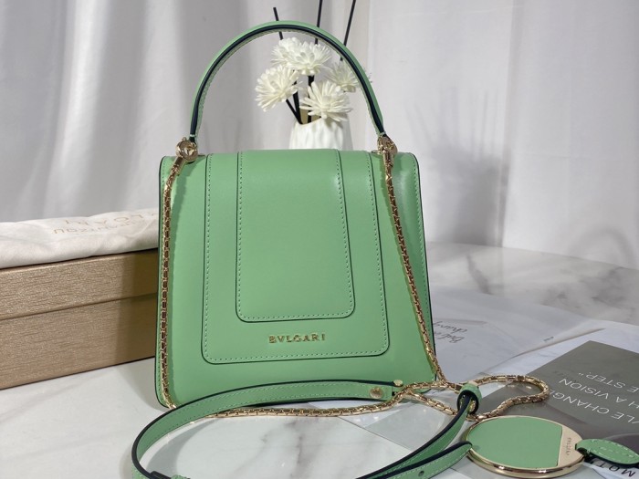  Handbags Bvlgari 24791050 size:18*16*10 cm