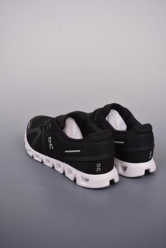 On Running Cloud 5 Black White (Women's)