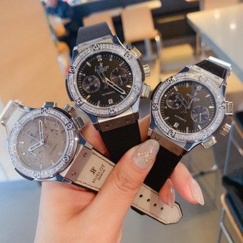 Watches Hublot  315700 size:38 mm