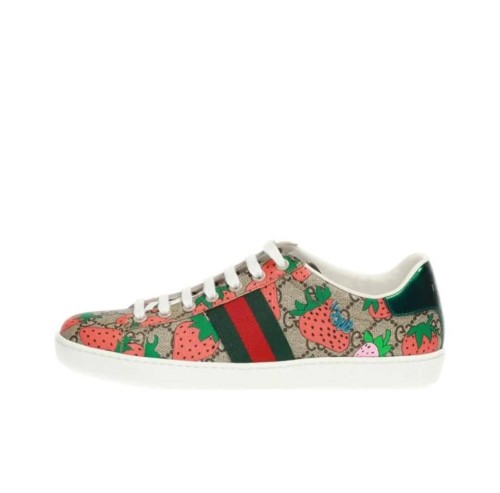 Gucci Ace Strawberry Beige