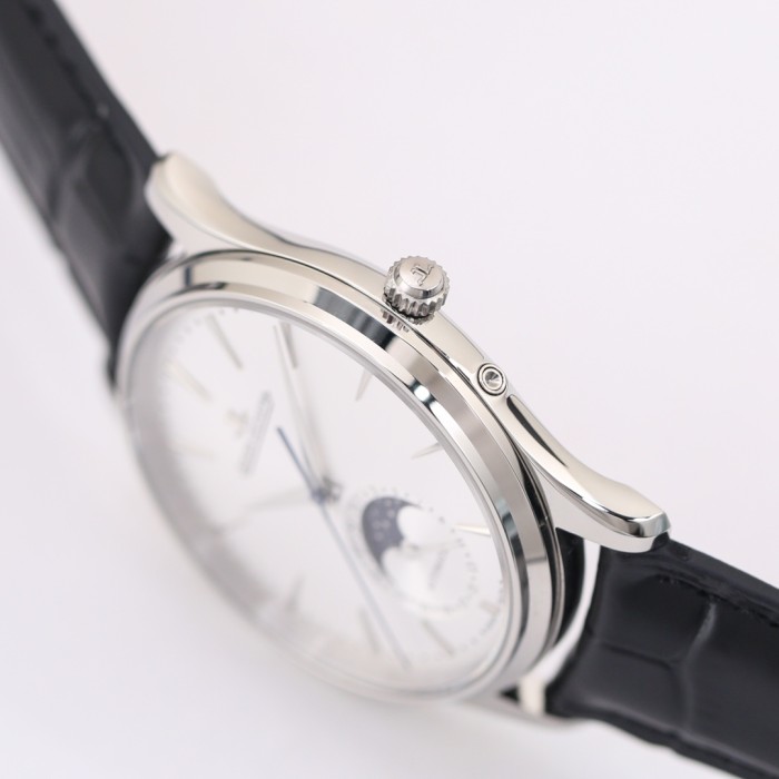 Watches Jaeger-LeCoultre 322224 size:40*9.9 mm