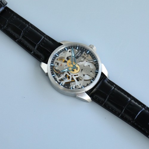 Watches Tissot 322425 size:41*12 mm