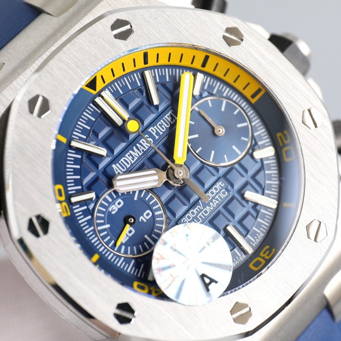 Watches  AudemarsPiguet 323063 size:42 mm