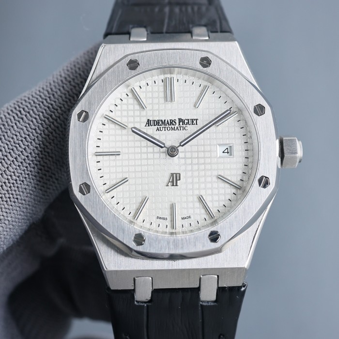 Watches  AudemarsPiguet 323086 size:41*12 mm