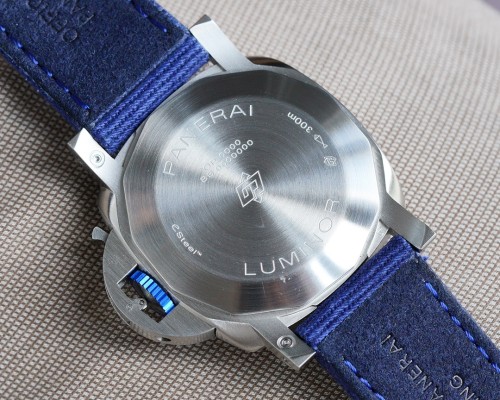 Watches  PANERAI 322862 size:42 mm