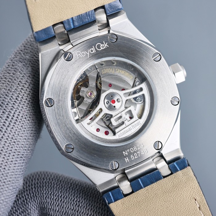 Watches  AudemarsPiguet 323086 size:41*12 mm