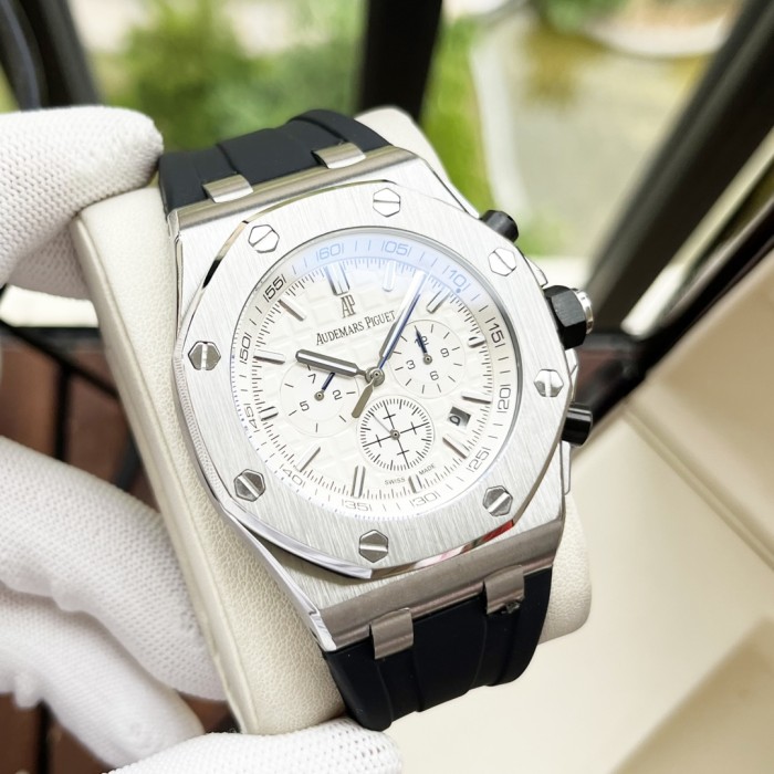 Watches  AudemarsPiguet 323070 size:44*15 mm