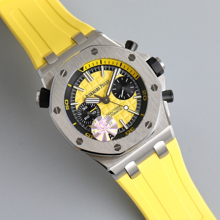 Watches  AudemarsPiguet 323066 size:42 mm