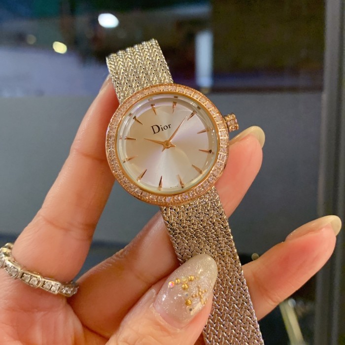 Watches Dior 323371 size:26*32 mm