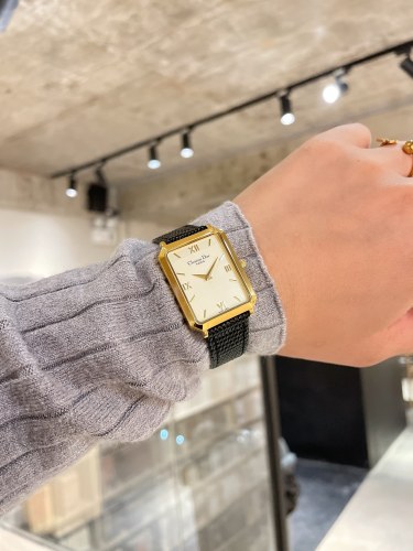 Watches Dior 323430 size:26*32 mm