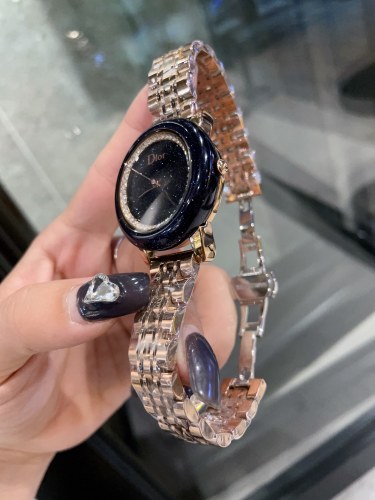 Watches Dior 323435 size:34 mm