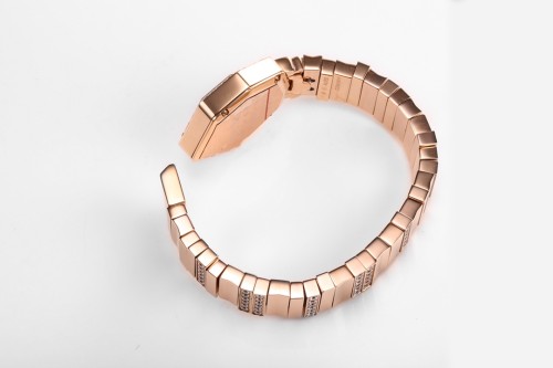 Watches Dior 323457 size:25*27 mm