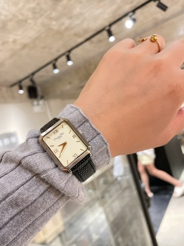 Watches Dior 323443 size:26*32 mm