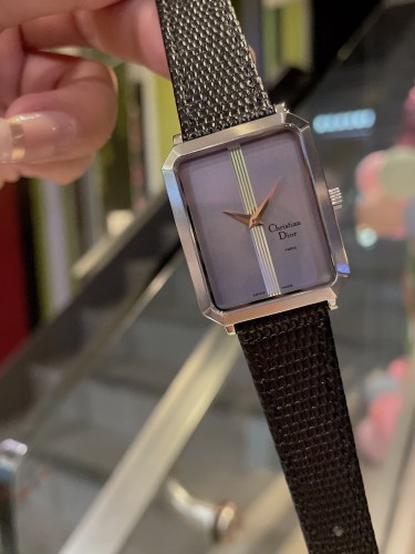 Watches Dior 323373 size:26*32 mm