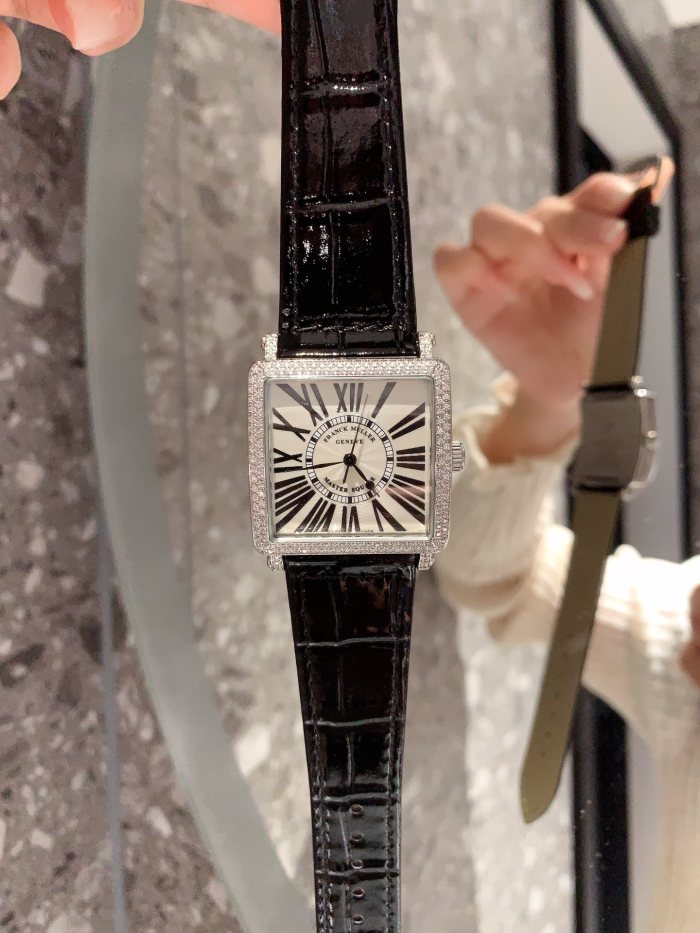 Watches Franck muller 326812 size:33*9 mm