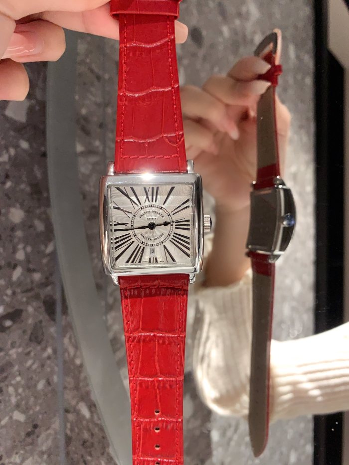 Watches Franck muller 326809 size:33*9 mm