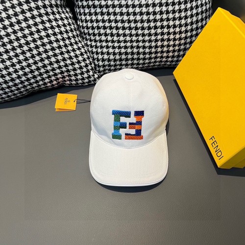 Streetwear Hat Fendi 325344