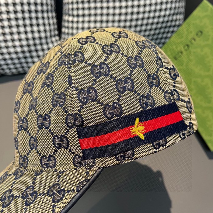 Streetwear Hat Gucci 325336