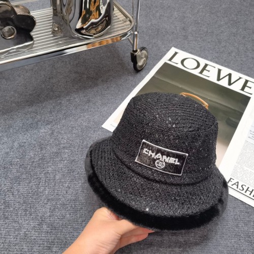 Streetwear Hat LOEWE 329420