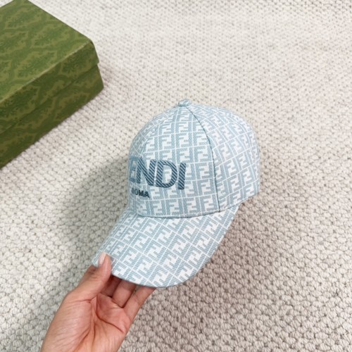 Streetwear Hat Fendi 329352