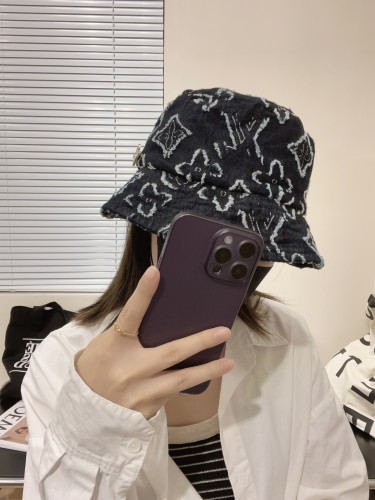 Streetwear Hat LV 329053