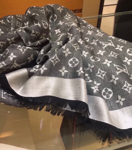 Streetwear Scarf LV 328946 SIZE:140*140cm