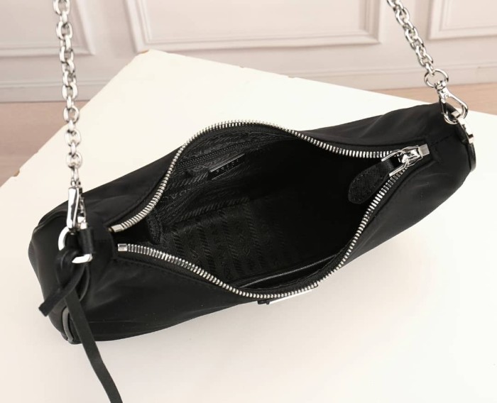 handbag prada 1418 size 22*16*6 cm