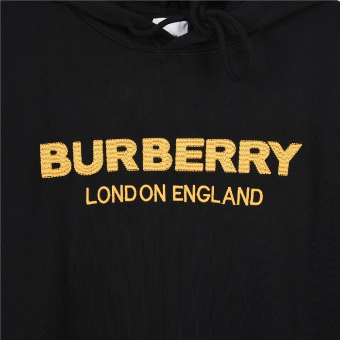  Clothes Burberry 674