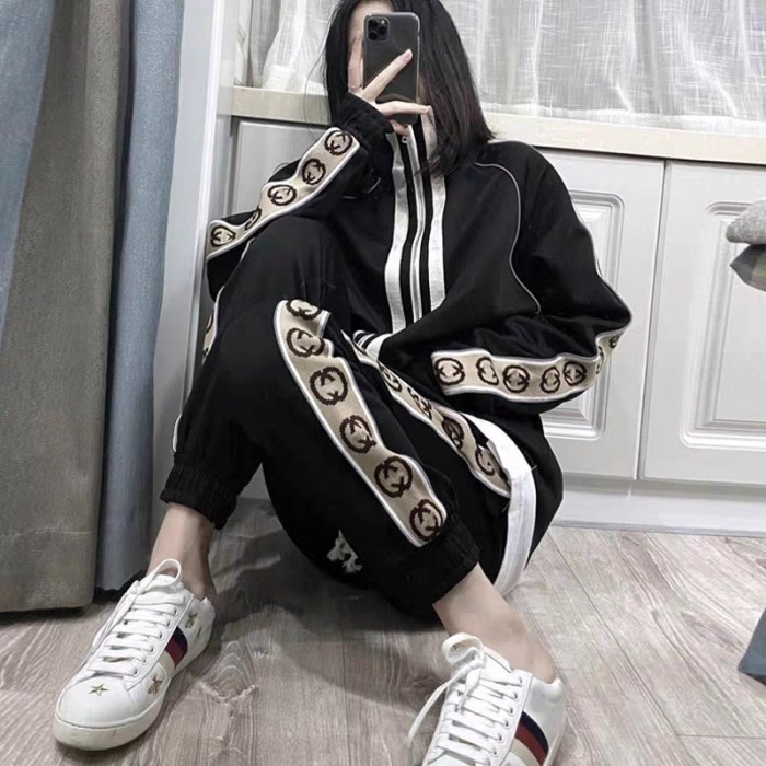  Clothes Gucci 297