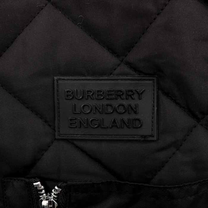  Clothes Burberry 820