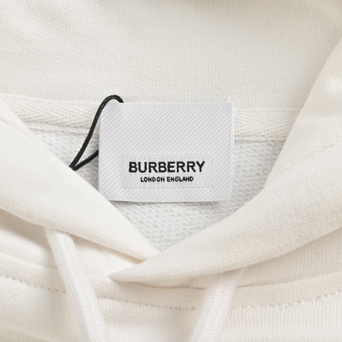  Clothes Burberry 819