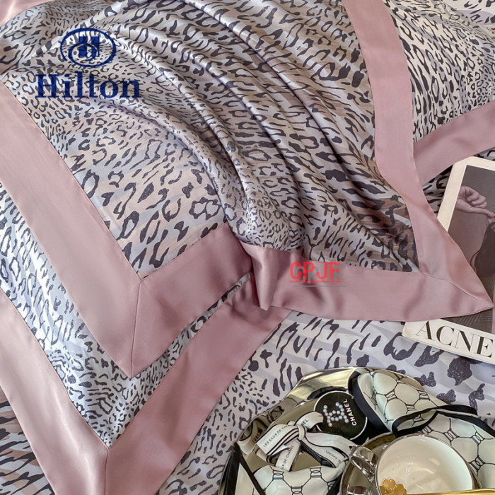 Bedclothes Hilton 1