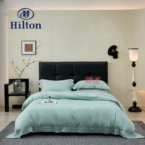 Bedclothes Hilton 37
