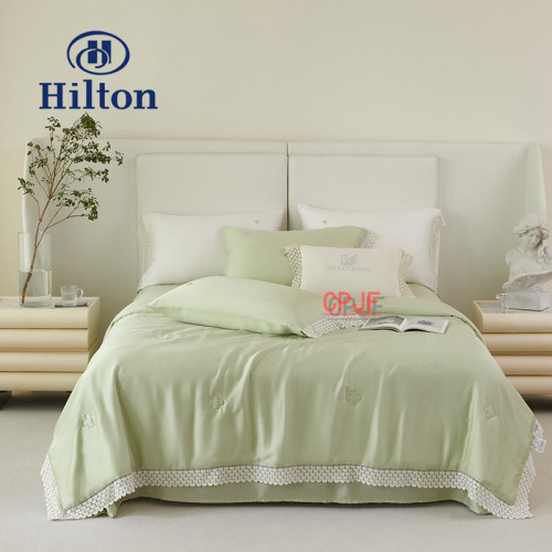  Bedclothes Hilton 48