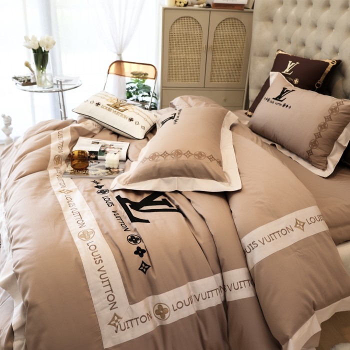 Bedclothes Louis vuitton 10