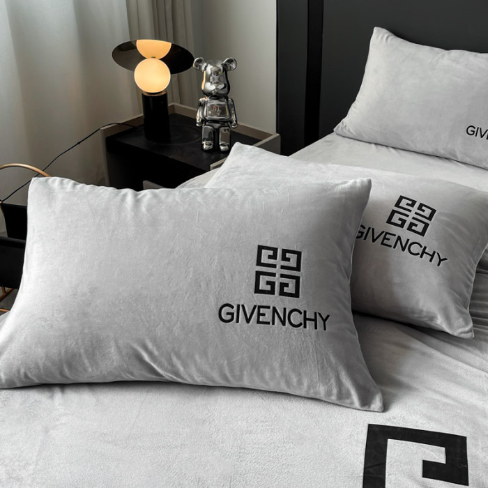 Bedclothes Givenchy 1