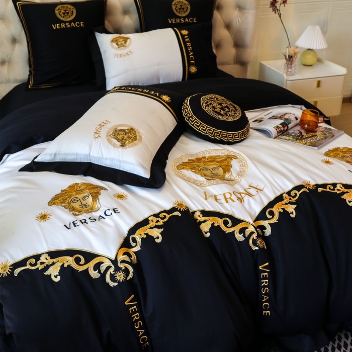  Bedclothes Versace 9