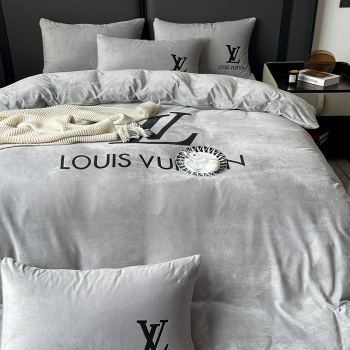 Bedclothes Louis vuitton 4